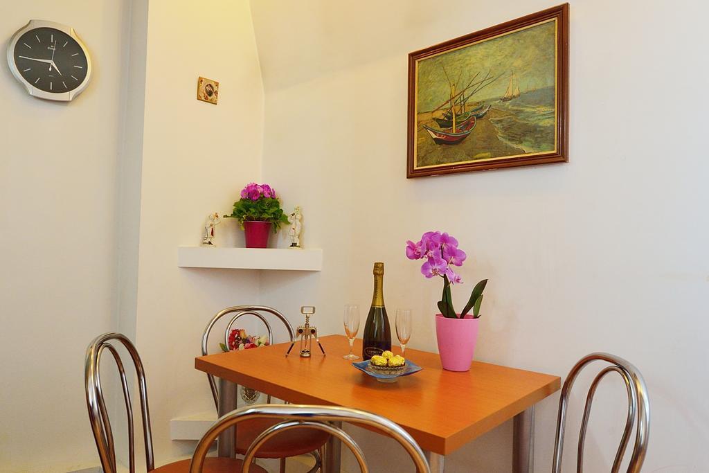 Atlas Accommodation Bükreş Dış mekan fotoğraf